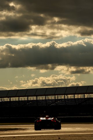 #63 - Hugo Cook / Sandy Mitchell - Barwell Motorsport - Lamborghini Huracan GT3 Evo2
 | SRO / JEP