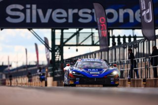 #67 - Simon Orange / Marcus Clutton - Orange Racing by JMH - McLaren 720S GT3 Evo
 | SRO / JEP