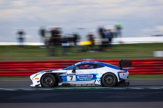 #7 - Andrew Howard / Ross Gunn - Beechdean Motorsport - Aston Martin Vantage AMR GT3 Evo
 | SRO / JEP