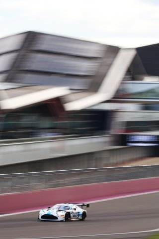 #7 - Andrew Howard / Ross Gunn - Beechdean Motorsport - Aston Martin Vantage AMR GT3 Evo
 | SRO / JEP