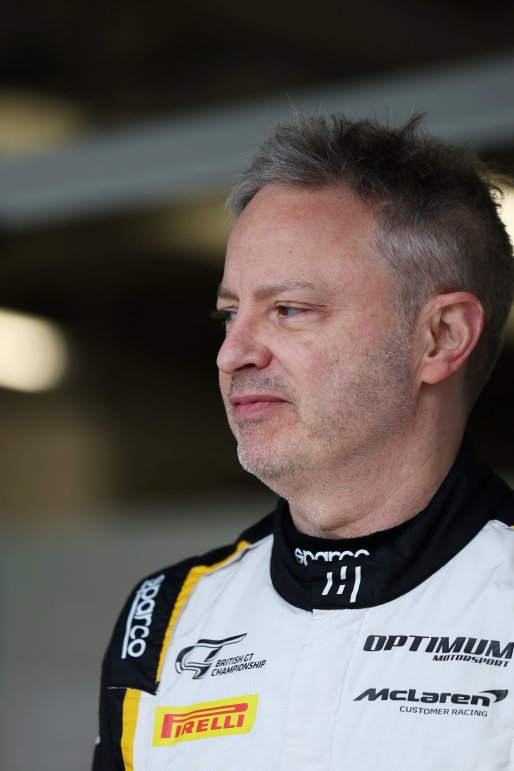 #90 - Marc Warren - Optimum Motorsport - McLaren 720S GT3 Evo | SRO / JEP 