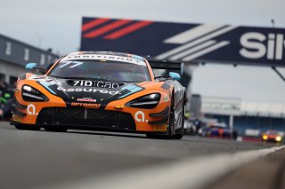 #77 - Morgan Tillbrook / Ben Barnicoat - McLaren 720S GT3 Evo
 | SRO / JEP