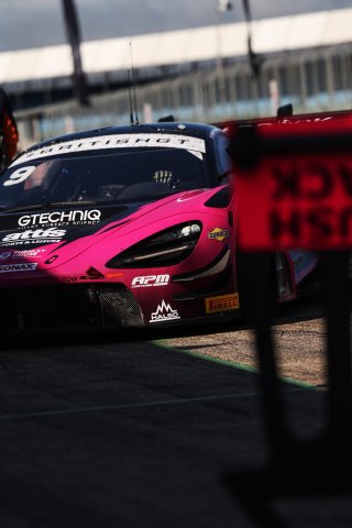 #9 - Mark Smith / Martin Plowman - Paddock Motorsport - McLaren 720S GT3 Evo | SRO / JEP   