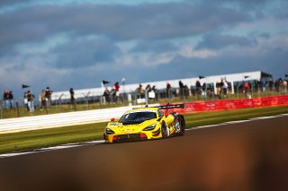 #90 - Marc Warren / Jack Brown - Optimum Motorsport - McLaren 720S GT3 Evo
 | SRO / JEP