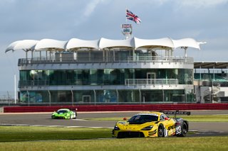 #90 - Marc Warren / Jack Brown - Optimum Motorsport - McLaren 720S GT3 Evo
 | SRO / JEP