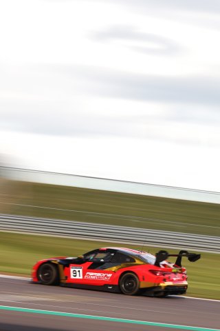 #91 - Darren Leung / Dan Harper - Paradine Motorsport - BMW M4 GT4 Evo
 | SRO / JEP