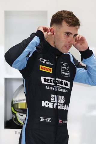 #7 - Ross Gunn - Beechdean Motorsport - Aston Martin Vantage AMR GT3 Evo | SRO / JEP      