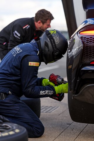 Mahiki Racing
 | SRO / JEP