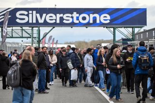 British GT pitwalk
 | SRO / JEP
