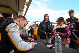 British GT pitwalk
 | SRO / JEP