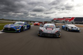 #15 - Kenzie Beecroft / Aaron Walker - 2 Seas Motorsport - Mercedes-AMG GT3 Evo, #69 - Steven Lake / Josh Rowledge - Mahiki Racing - McLaren 720S GT3 Evo, #78 - Jarrod Waberski - Barwell Motorsport - Lamborghini Huracan GT3 Evo2
 | SRO / JEP