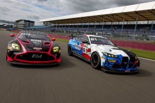 #40 - James Townsend / Joe Wheeler - Townsend Racing powered by Fox Motorsport - Aston Martin Vantage AMR GT4 Evo and #61 - Ernie Graham / Colin Turkington - WSR FlexiFly - BMW M4 GT4 Evo
 | SRO / JEP