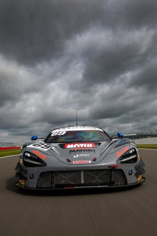 #69 - Steven Lake / Josh Rowledge - Mahiki Racing - McLaren 720S GT3 Evo
 | SRO / JEP