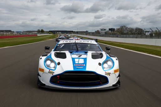 #7 - Andrew Howard / Ross Gunn - Beechdean Motorsport - Aston Martin Vantage AMR GT3 Evo
 | SRO / JEP