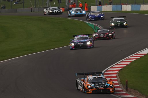 #77 - Morgan Tillbrook / Marvin Kirchhofer - Optimum Motorsport McLaren 720S GT3 Evo
 | SRO / JEP